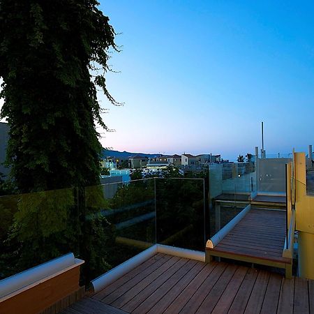 Elotis Suites (Adults Only) Agia Marina Cameră foto